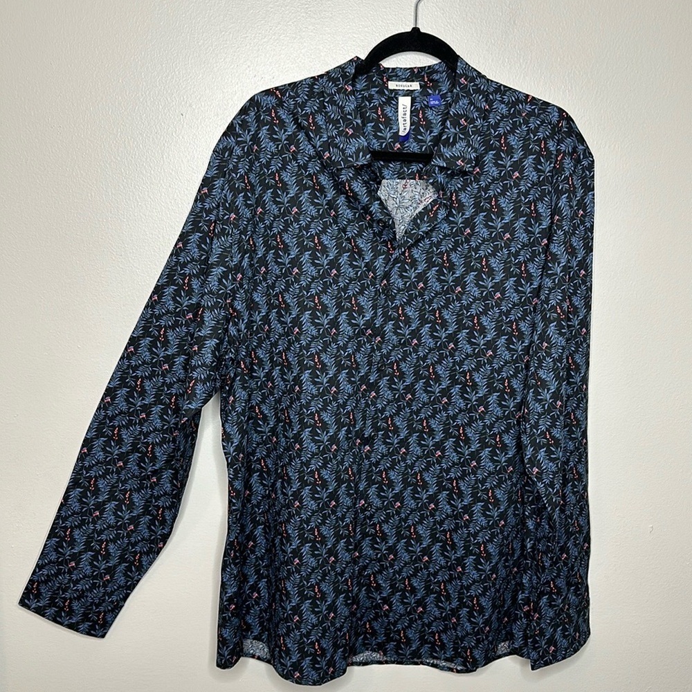 T18 Artefact Men’s Career Dress Wear size Large New without tags Black and blue